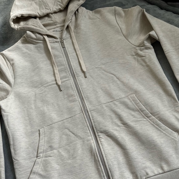 Men's sports sweatshirt with zipper - Picture 2 of 8